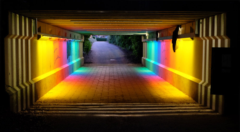 Understreger_Regnbuetunnel_tunnelsti_Toftlund_test__toftlundudviklingsraad_PizziE_Lysdesign_Lightingdesigner_03